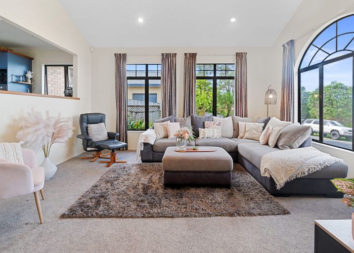  at 24 Coventry Way, Long Bay, Auckland