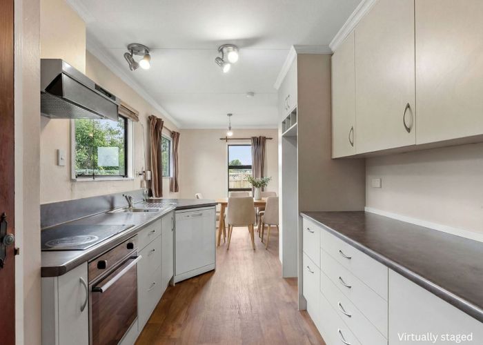  at 11 Sandstrom Grove, Feilding, Manawatu, Manawatu / Whanganui