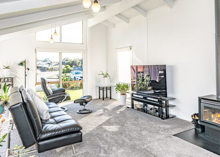  at 15 Banks Place, Tawhero, Whanganui