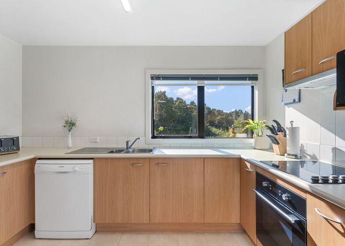  at 6/241 Hinemoa Street, Birkenhead, North Shore City, Auckland