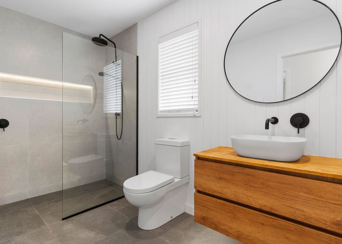  at 73 Dale Crescent, Pakuranga, Manukau City, Auckland