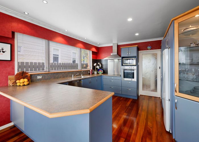  at 329 Devon Street West, Lynmouth, New Plymouth, Taranaki