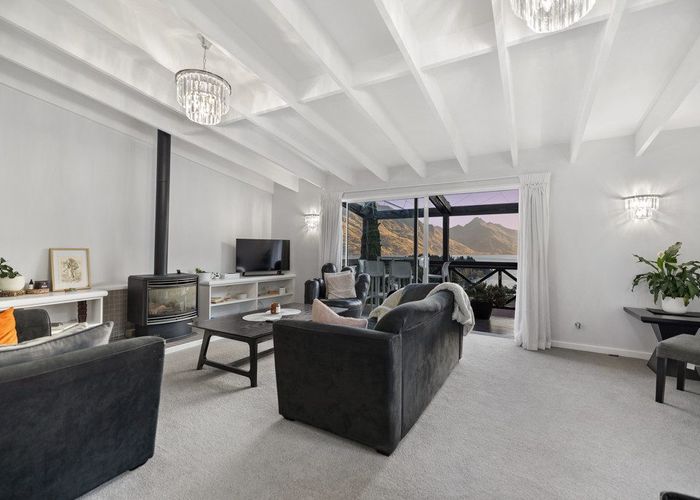  at 37J HALLENSTEIN Street, Queenstown, QUEENSTOWN