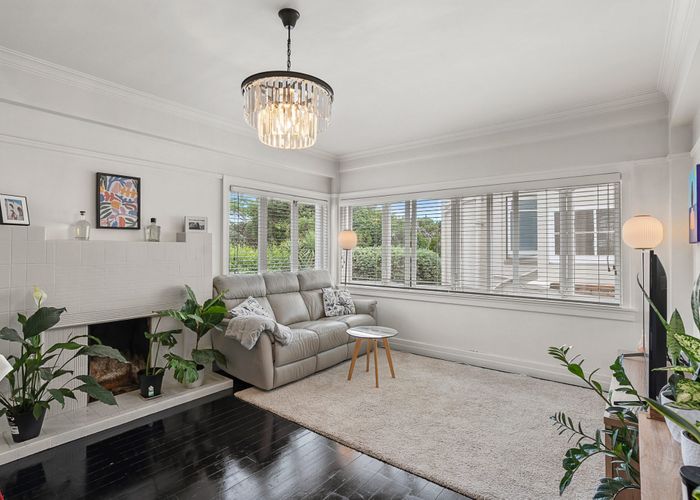  at 4/28 St Georges Bay Rd, Parnell, Auckland City, Auckland