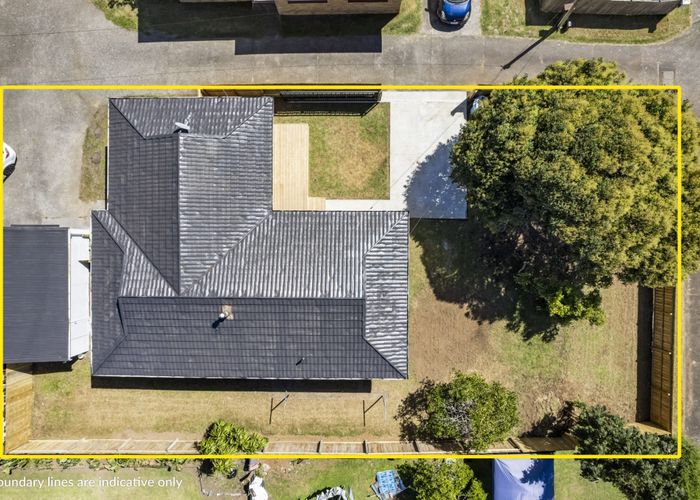  at 25 Eccles Place, Otara, Auckland