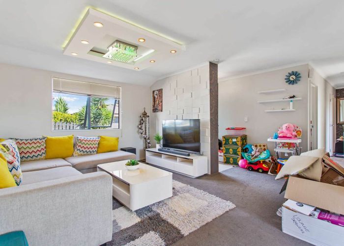  at 72 Coxhead Road, Manurewa, Auckland