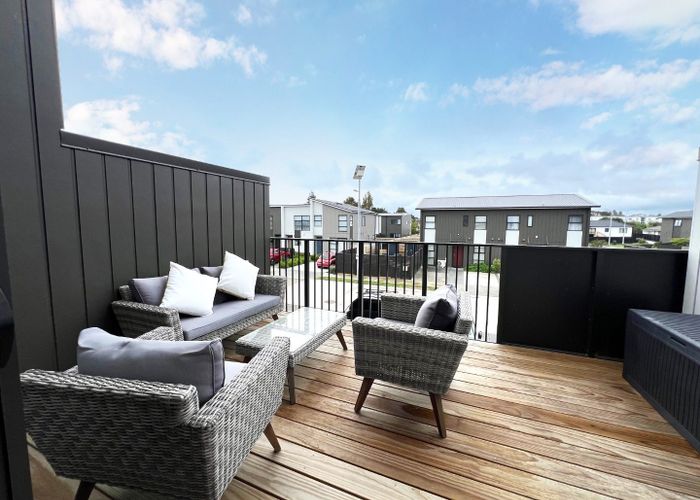  at 18 Kaokao Lane, Mangere, Manukau City, Auckland