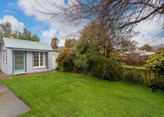  at 18 Sandwich Road, Beckenham, Christchurch