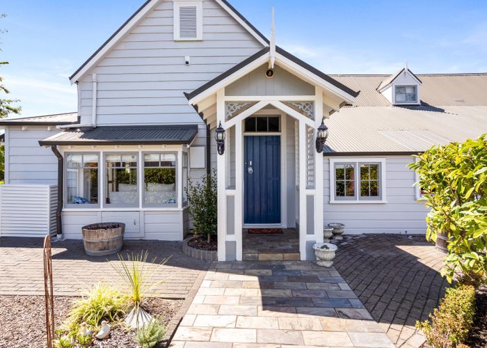  at 2 Sealy Road, Bluff Hill, Napier, Hawke's Bay