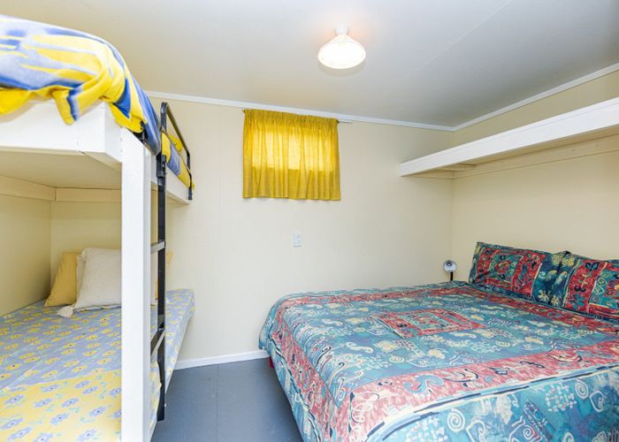  at 5 Waiinu Beach Road, Waiinu Beach, Whanganui