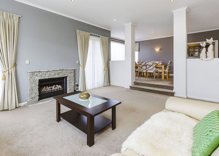 For sale 9 Kingsgate Place, Dannemora, Manukau City, Auckland homes