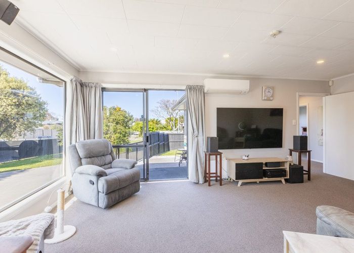  at 6 Wynyard Crescent, Tamatea, Napier, Hawke's Bay