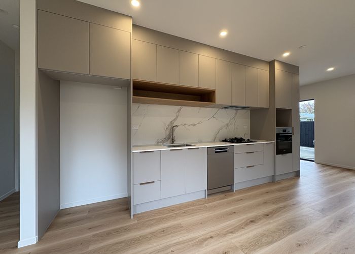  at 4/102 Ennis ave, Pakuranga Heights, Manukau City, Auckland