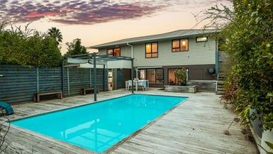  at 20 Glen Marine Parade, Glendene, Auckland