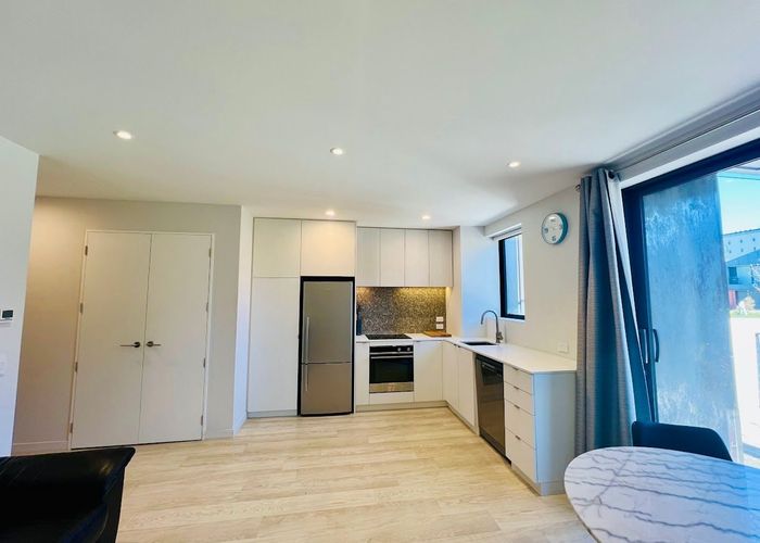  at 1/206 Hereford Street, City Centre, Christchurch City, Canterbury