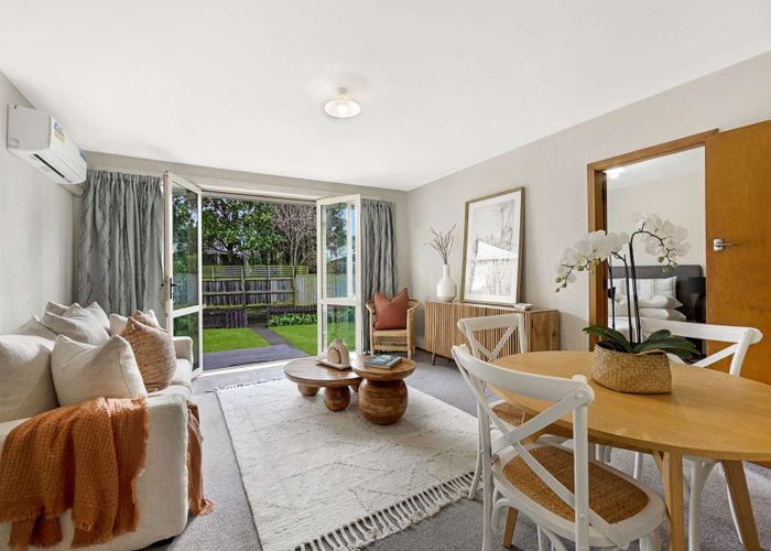  at 2/43 Whitmore Street, Edgeware, Christchurch City, Canterbury