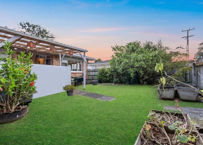  at 74 Weymouth Road, Manurewa, Manukau City, Auckland