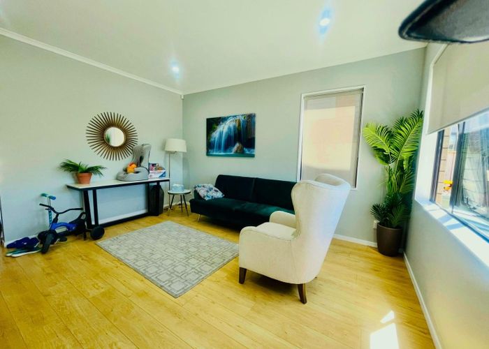  at 52 Donegal Park Drive, Flat Bush, Manukau City, Auckland