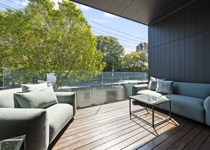  at 2/1 Dromorne Road, Remuera, Auckland City, Auckland