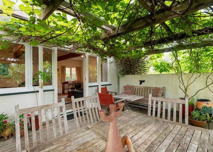  at 15 Beaconsfield Street, Devonport, North Shore City, Auckland