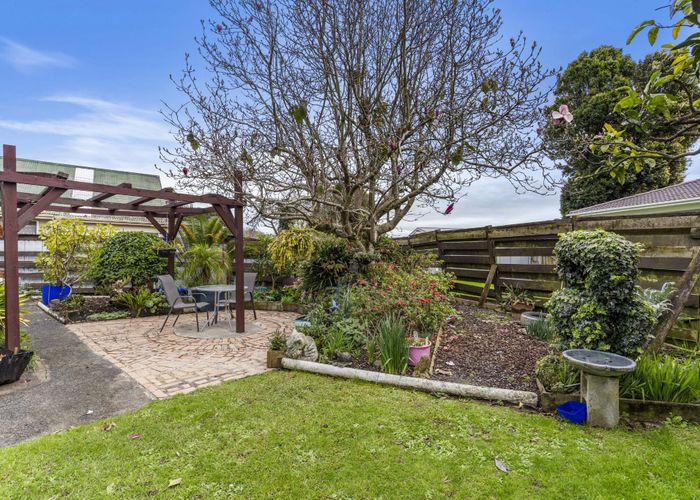 Free property data for 22 Fairdale Avenue, Red Hill, Papakura homes.co.nz