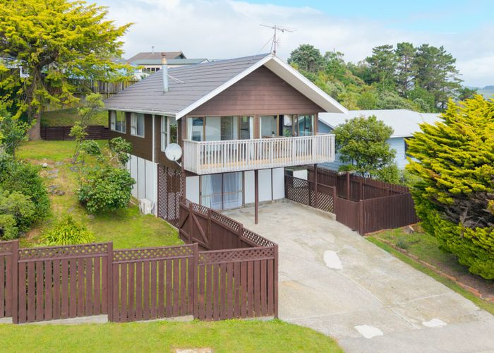  at 20 Adventure Drive, Whitby, Porirua, Wellington