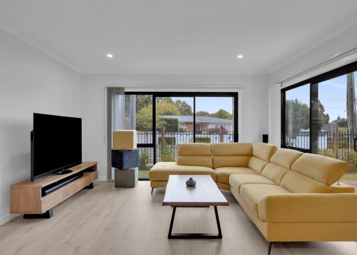  at 1/11 Comries Road, Chartwell, Hamilton, Waikato