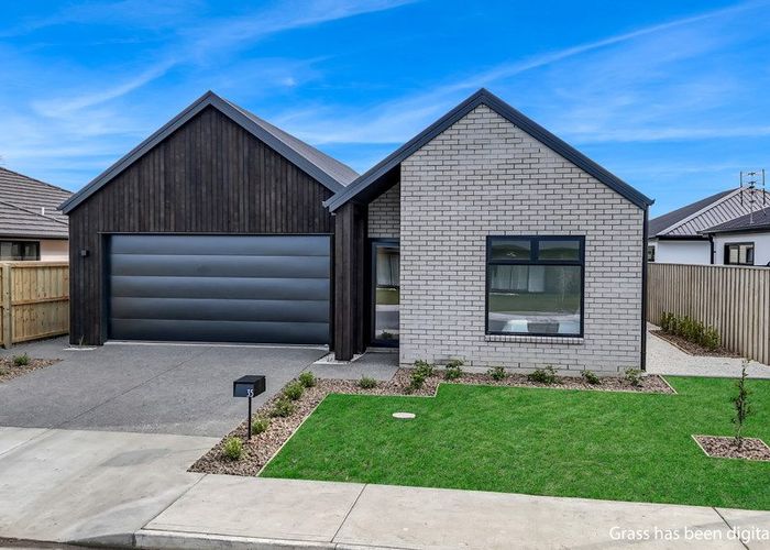  at 35 Crossley Avenue, Ravenswood, Waimakariri, Canterbury