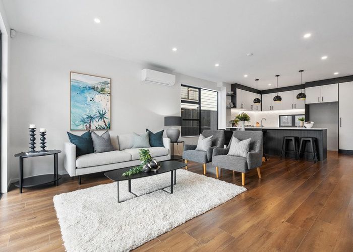  at 10C Egret Court, Unsworth Heights, North Shore City, Auckland