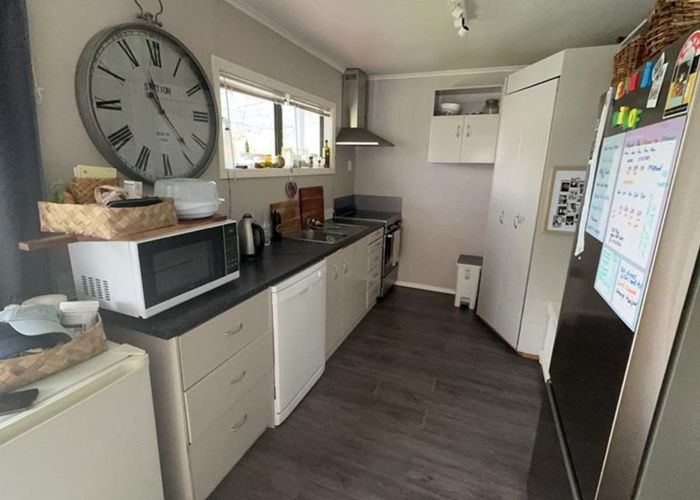  at 910a Grove Road, Mayfair, Hastings, Hawke's Bay