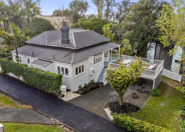  at 25 Princes Street, Northcote Point, North Shore City, Auckland