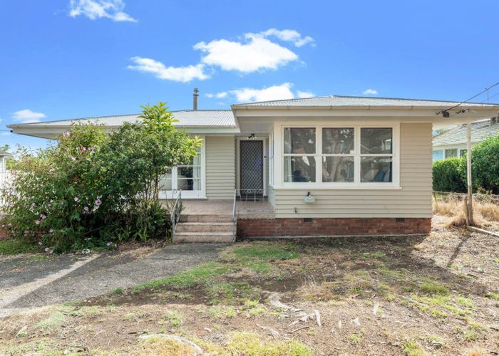  at 111 Haverstock Road, Sandringham, Auckland City, Auckland