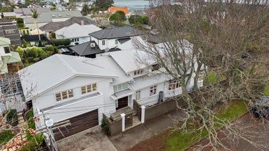  at 2 Lynch Street, Point Chevalier, Auckland