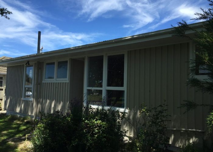  at 3 Vicki Street, Sockburn, Christchurch