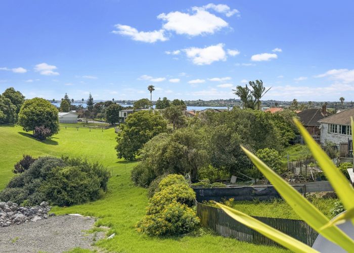 at 35 Oran Road, Panmure, Auckland City, Auckland
