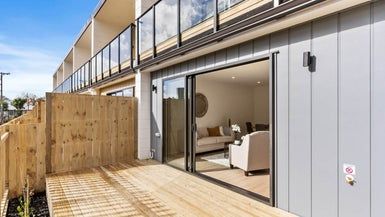  at 6/18 Ranui Station Road, Ranui, Auckland