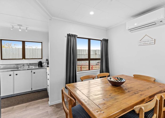  at 28E College Street, College Estate, Whanganui