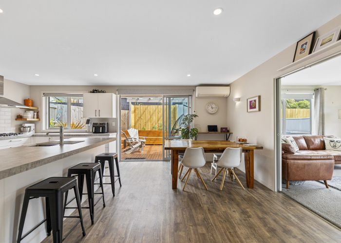  at 8 Glendermid Close, Sawyers Bay, Port Chalmers