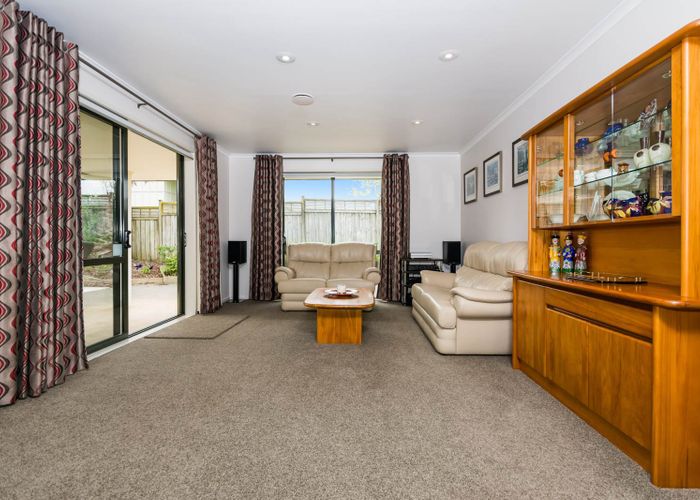  at 9 Oakway Drive, Schnapper Rock, Auckland