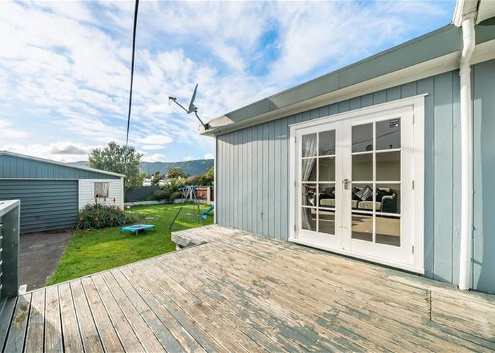  at 118 Wainuiomata Road, Wainuiomata, Lower Hutt