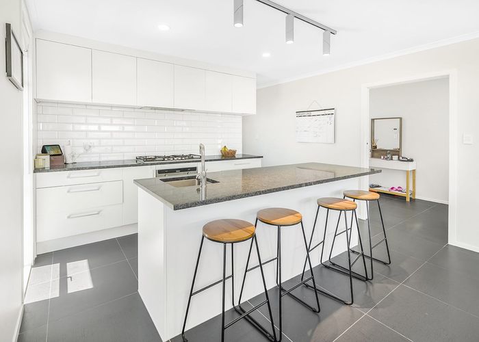 at 8 Ekara Road, Flagstaff, Hamilton