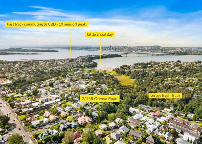 at 2/158 Onewa Road, Northcote, Auckland