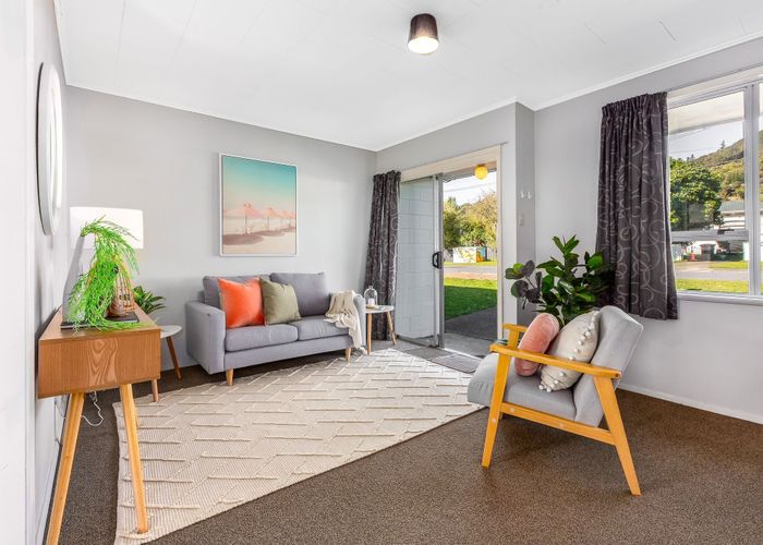  at 2/46 Wood Street, Wainuiomata, Lower Hutt, Wellington