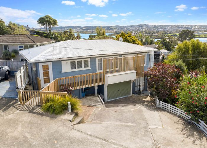  at 202 Hibiscus Coast Highway, Red Beach, Red Beach