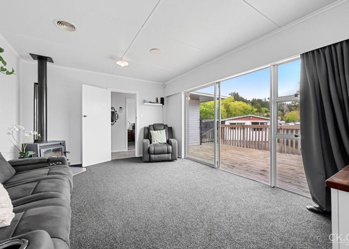  at 7 Prestige Place, Maoribank, Upper Hutt, Wellington