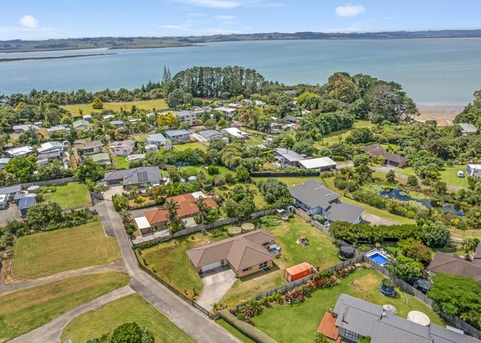  at 48 Omana Avenue, Helensville, Rodney, Auckland