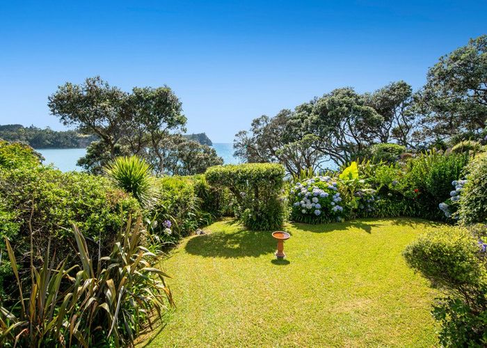  at 35 Ocean View Road, Hatfields Beach, Orewa