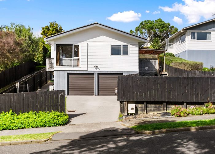  at 1/25 Lush Avenue, St Johns, Auckland