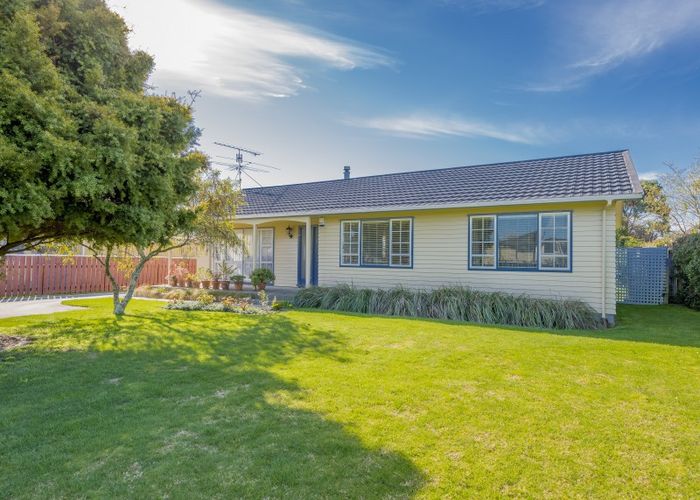  at 3 Sylvan Avenue, Waikanae