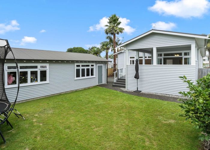  at 37 Hollywood Avenue, Epsom, Auckland City, Auckland